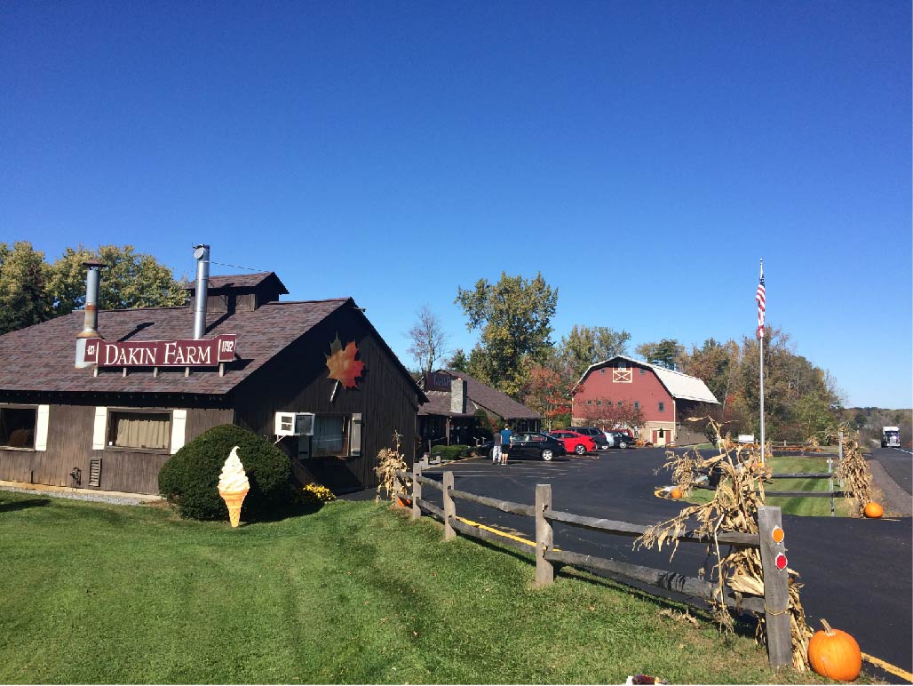 Dakin Farm Entrance